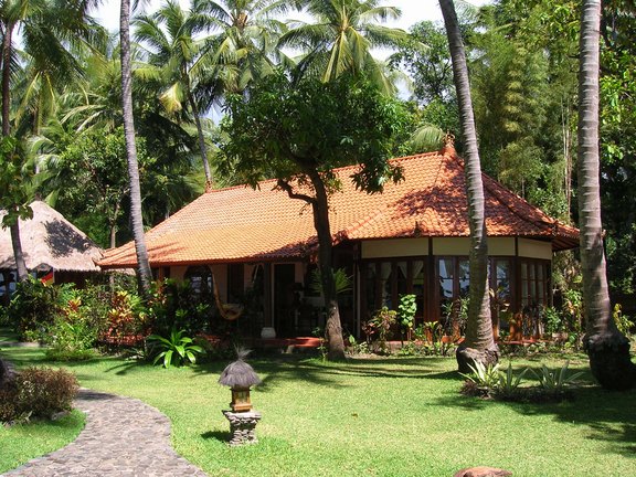Bungalows und Garten
