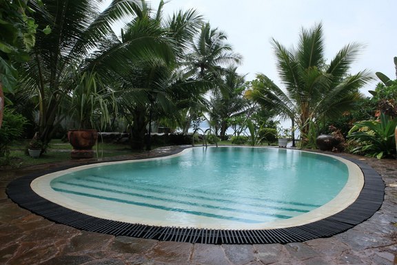 Der Pool