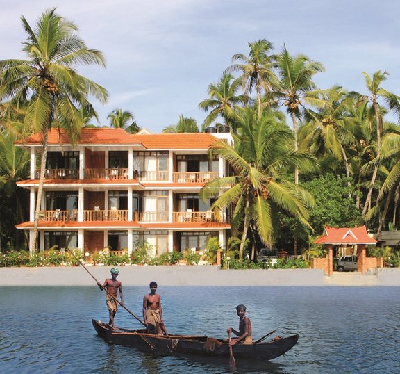 Beach & Lake Resort