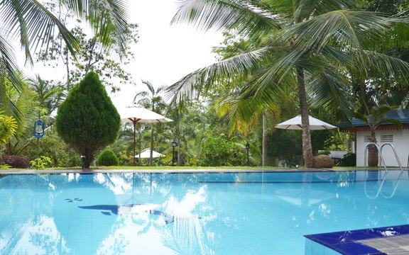 Der Pool